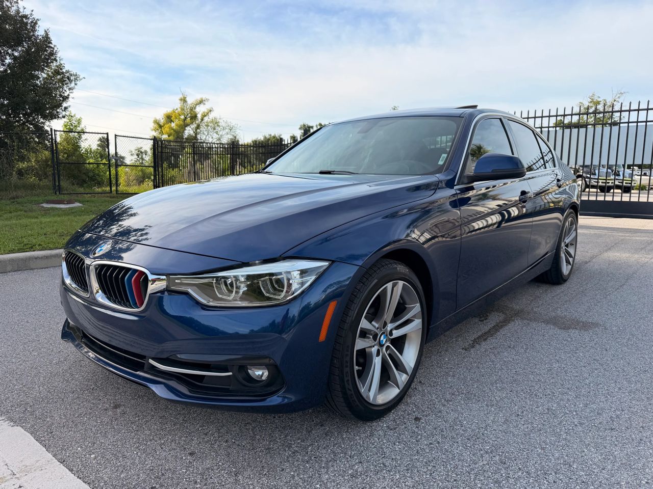bmw 3 series 2018 WBA8B9C56JAE22424 image bmw 3 series 2018 WBA8B9C56JAE22424 image